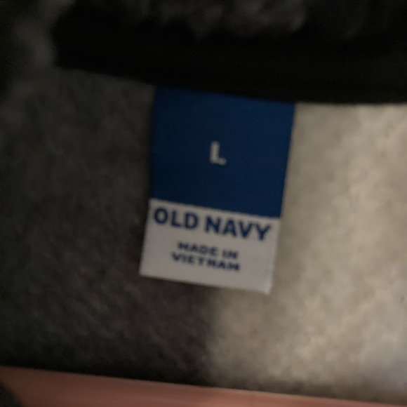 Old Navy Black and White Pull Over Quarter-Zip - Picture 2 of 3